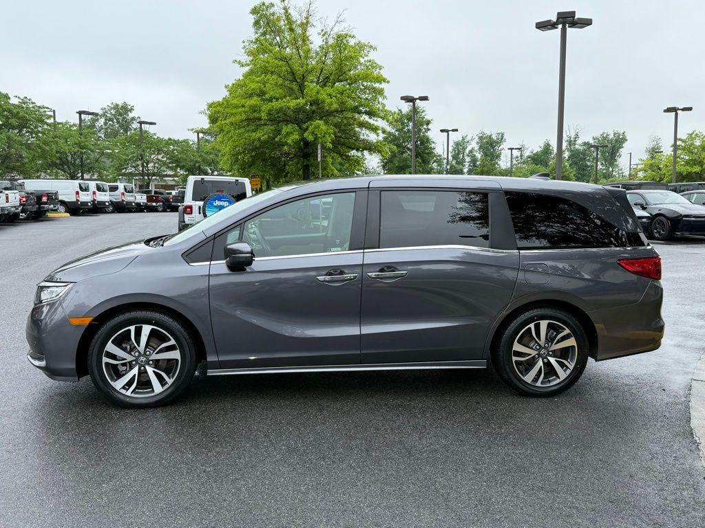 used 2023 Honda Odyssey car, priced at $40,045