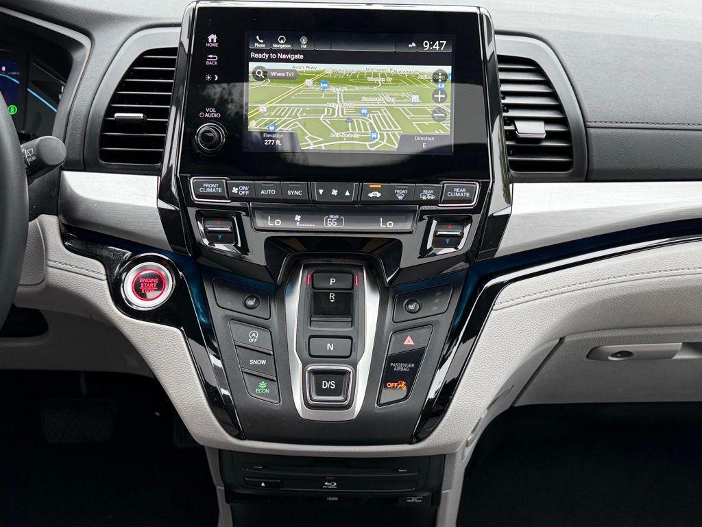 used 2023 Honda Odyssey car, priced at $40,045