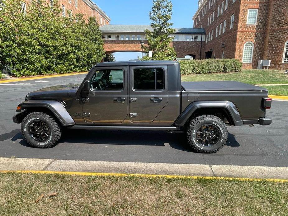 new 2024 Jeep Gladiator car, priced at $47,218