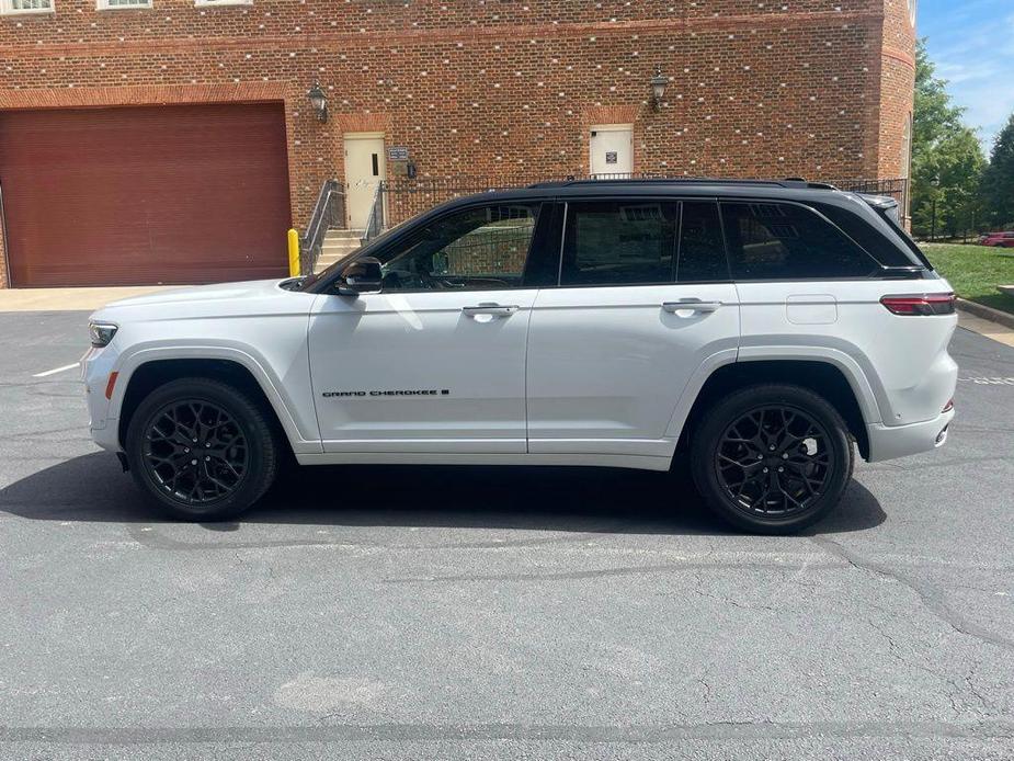 new 2025 Jeep Grand Cherokee car, priced at $68,762