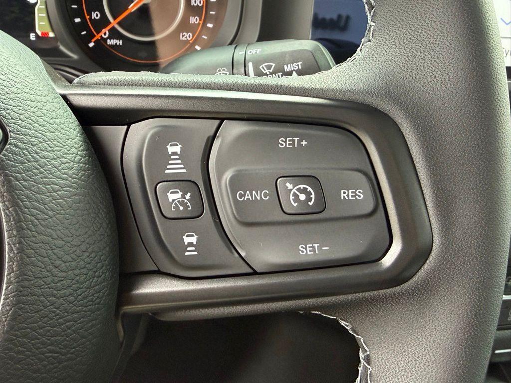 new 2026 Jeep Gladiator car, priced at $52,115