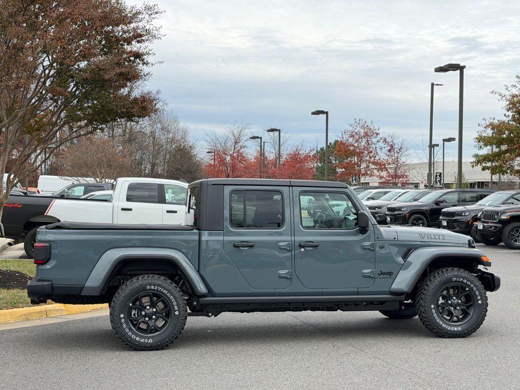 new 2026 Jeep Gladiator car, priced at $52,115