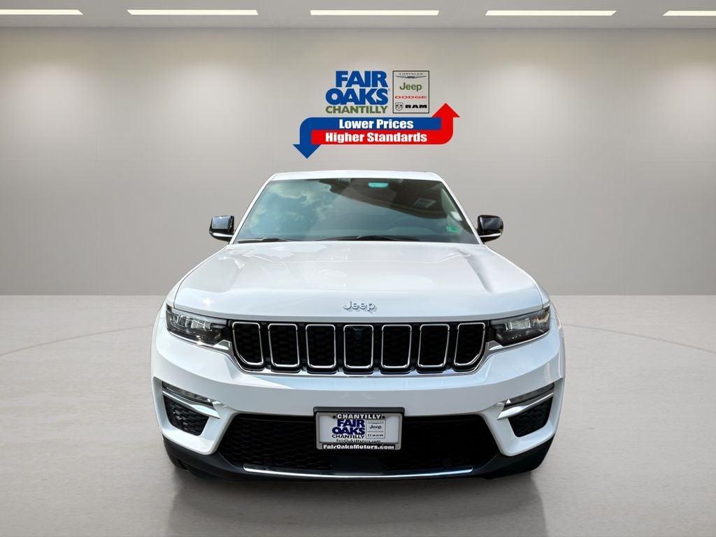 new 2025 Jeep Grand Cherokee car, priced at $45,397