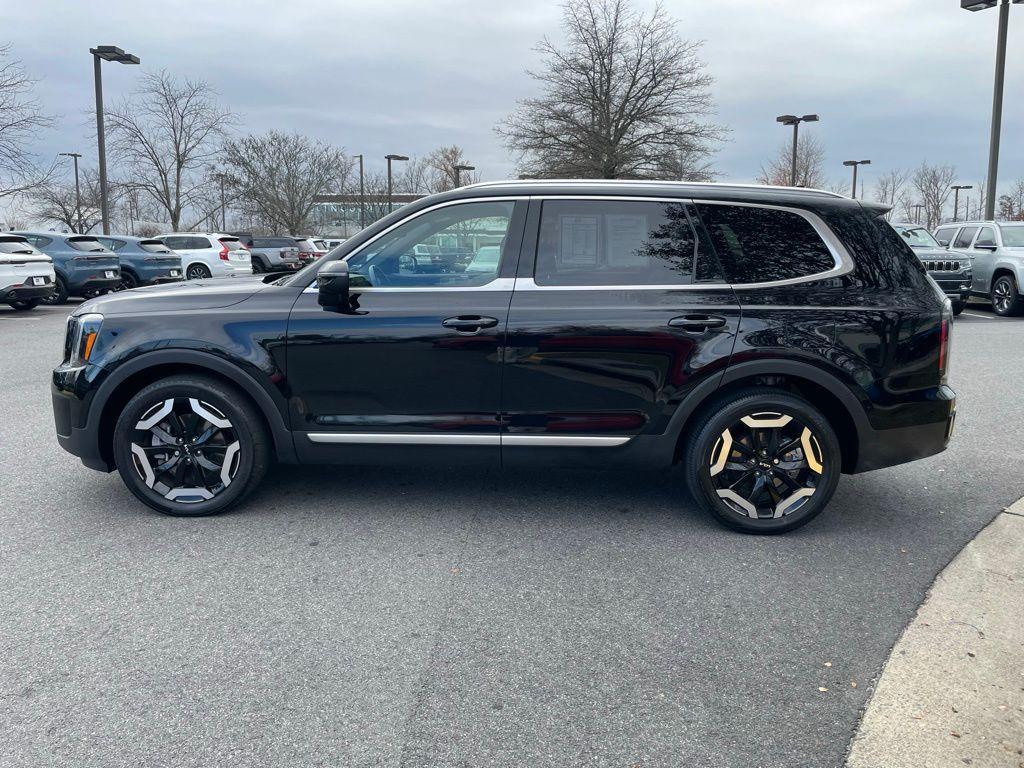 used 2023 Kia Telluride car, priced at $33,476