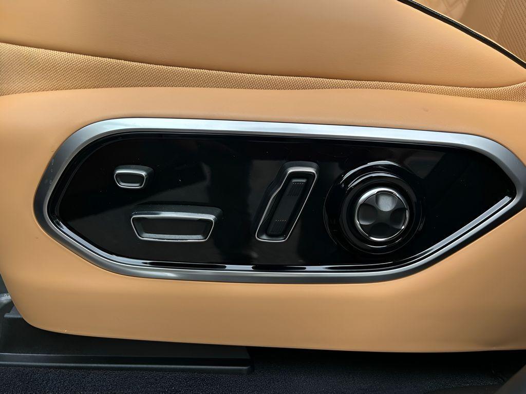 new 2025 Jeep Grand Cherokee L car, priced at $63,871