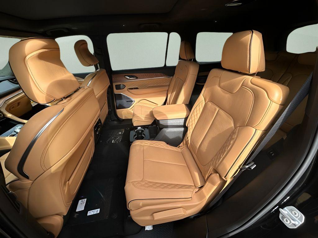 new 2025 Jeep Grand Cherokee L car, priced at $63,871