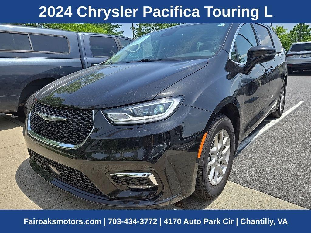 used 2024 Chrysler Pacifica car, priced at $39,497