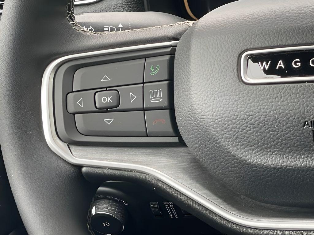 new 2025 Jeep Wagoneer L car, priced at $80,738