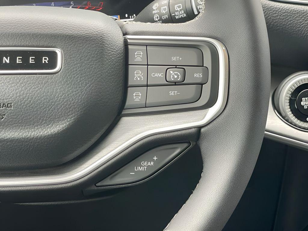 new 2025 Jeep Wagoneer L car, priced at $80,738