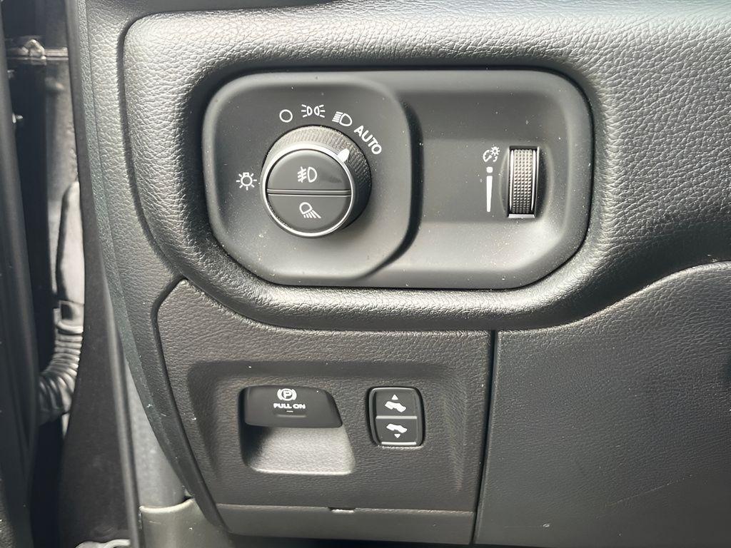 used 2022 Ram 1500 car, priced at $33,179