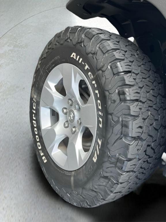 used 2022 Ram 1500 car, priced at $33,179