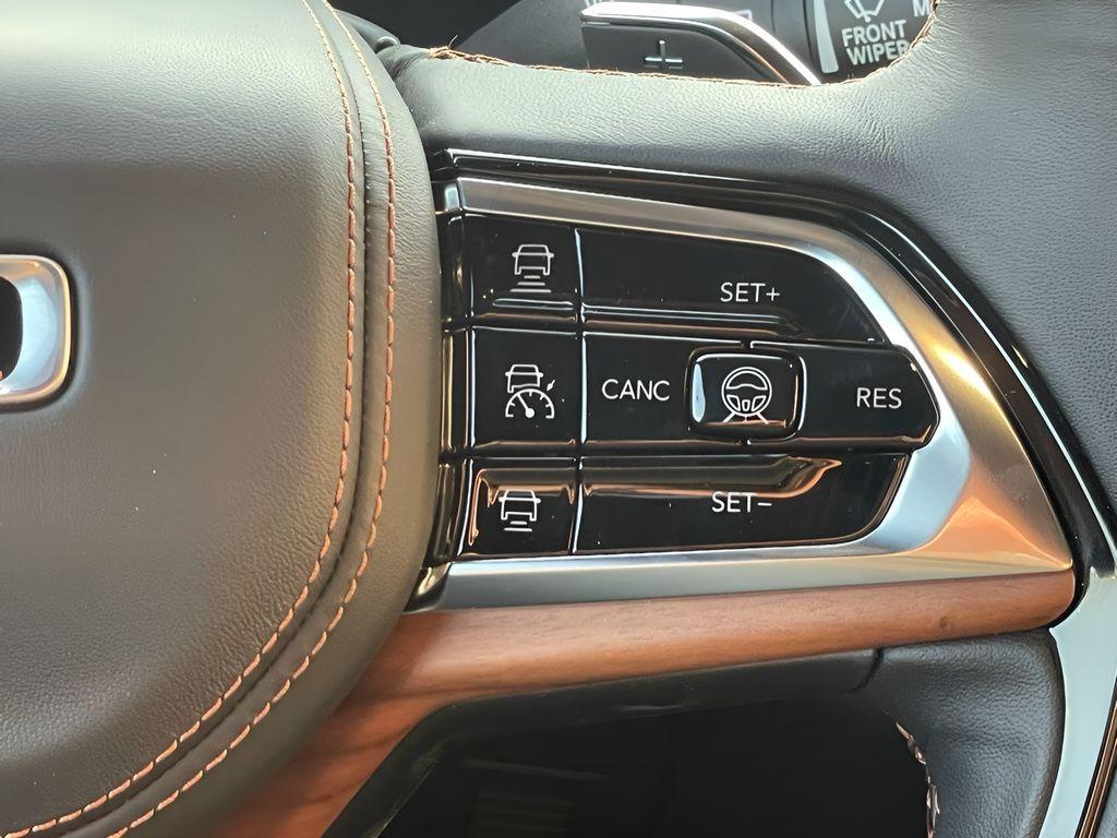 new 2025 Jeep Grand Cherokee L car, priced at $71,246