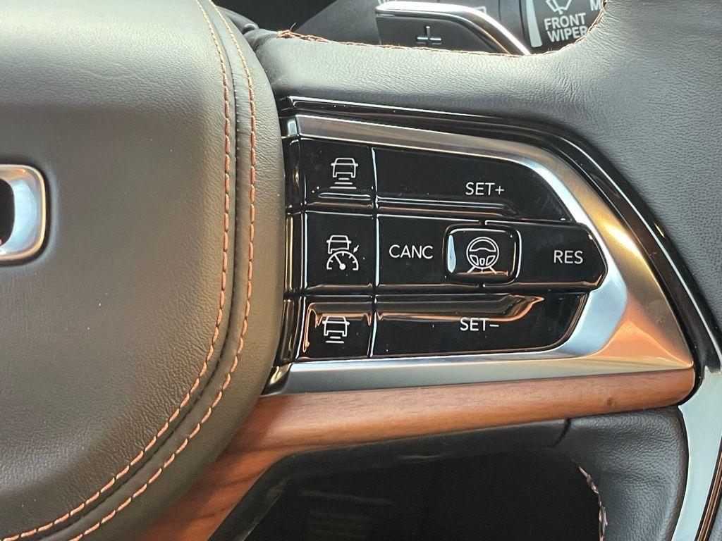 new 2025 Jeep Grand Cherokee L car, priced at $70,246