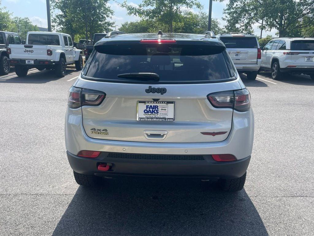 new 2024 Jeep Compass car, priced at $32,435