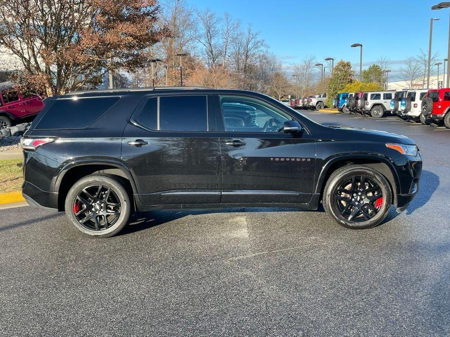 used 2021 Chevrolet Traverse car, priced at $27,483