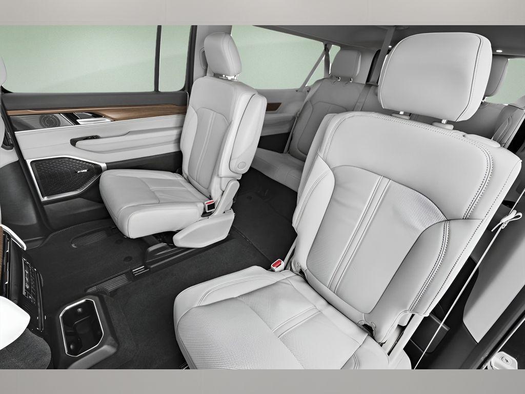 new 2025 Jeep Wagoneer L car, priced at $80,022