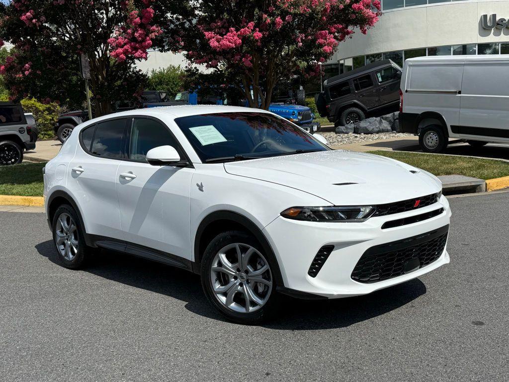 used 2024 Dodge Hornet car, priced at $27,516