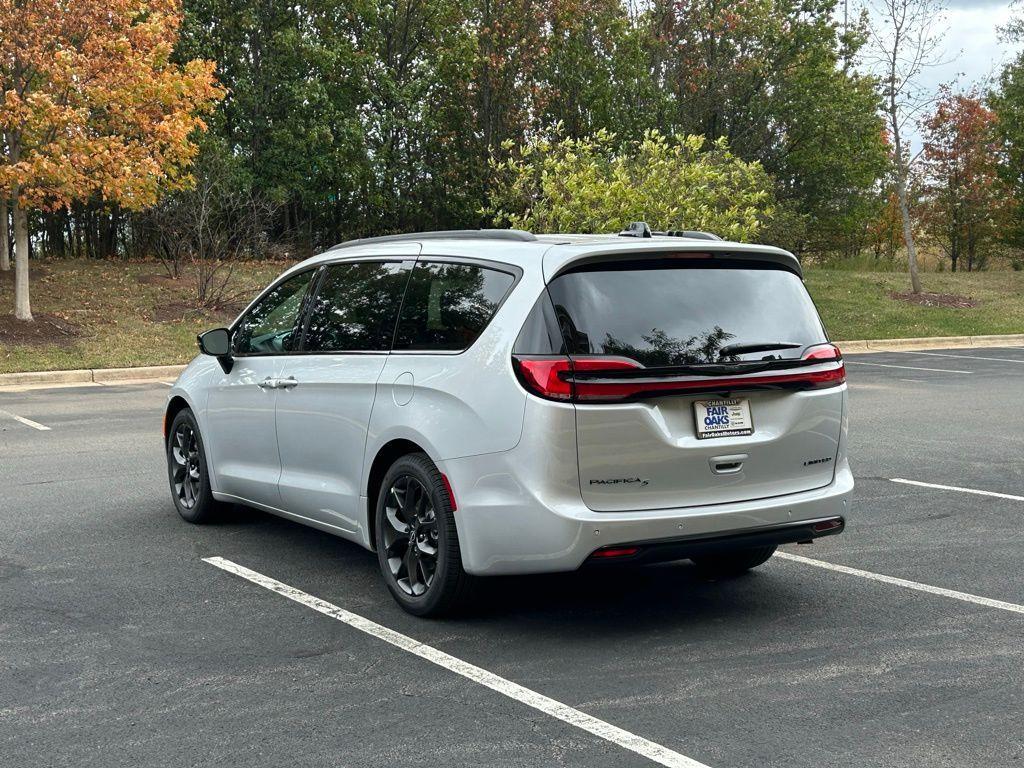 new 2026 Chrysler Pacifica car, priced at $50,680