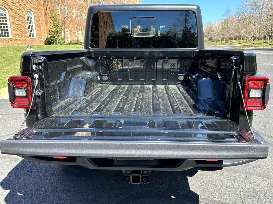 new 2024 Jeep Gladiator car, priced at $54,112