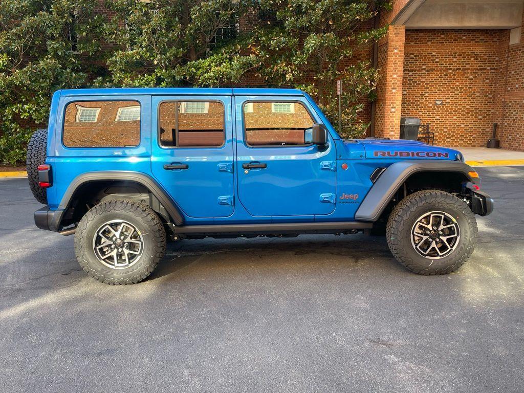 new 2025 Jeep Wrangler car, priced at $61,858