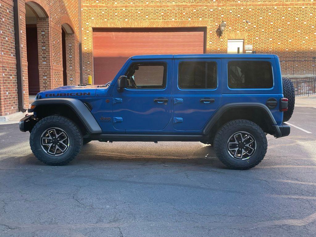 new 2025 Jeep Wrangler car, priced at $61,858