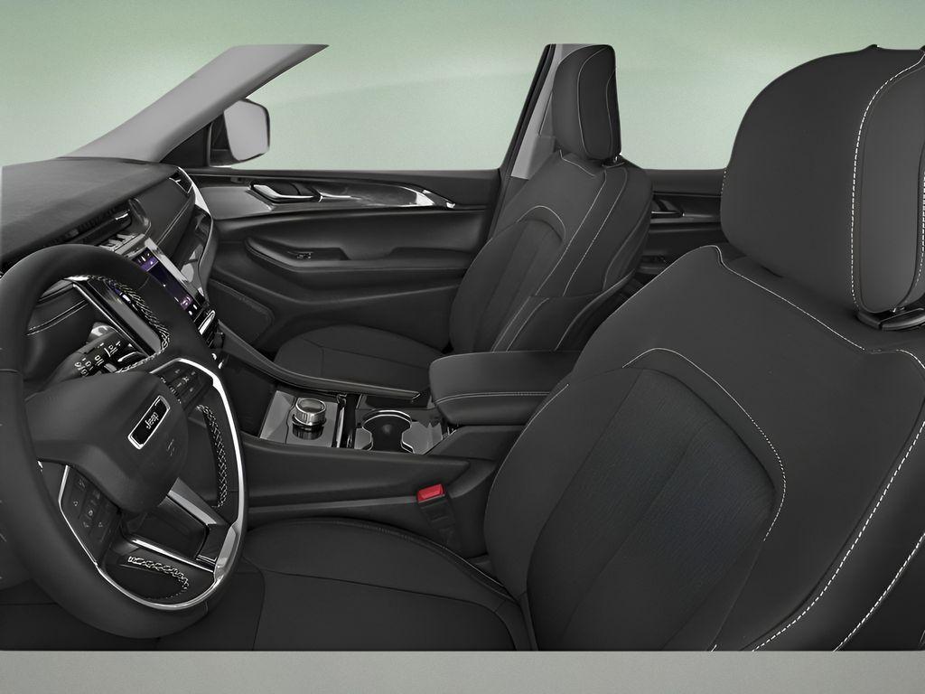 new 2025 Jeep Grand Cherokee L car, priced at $67,198
