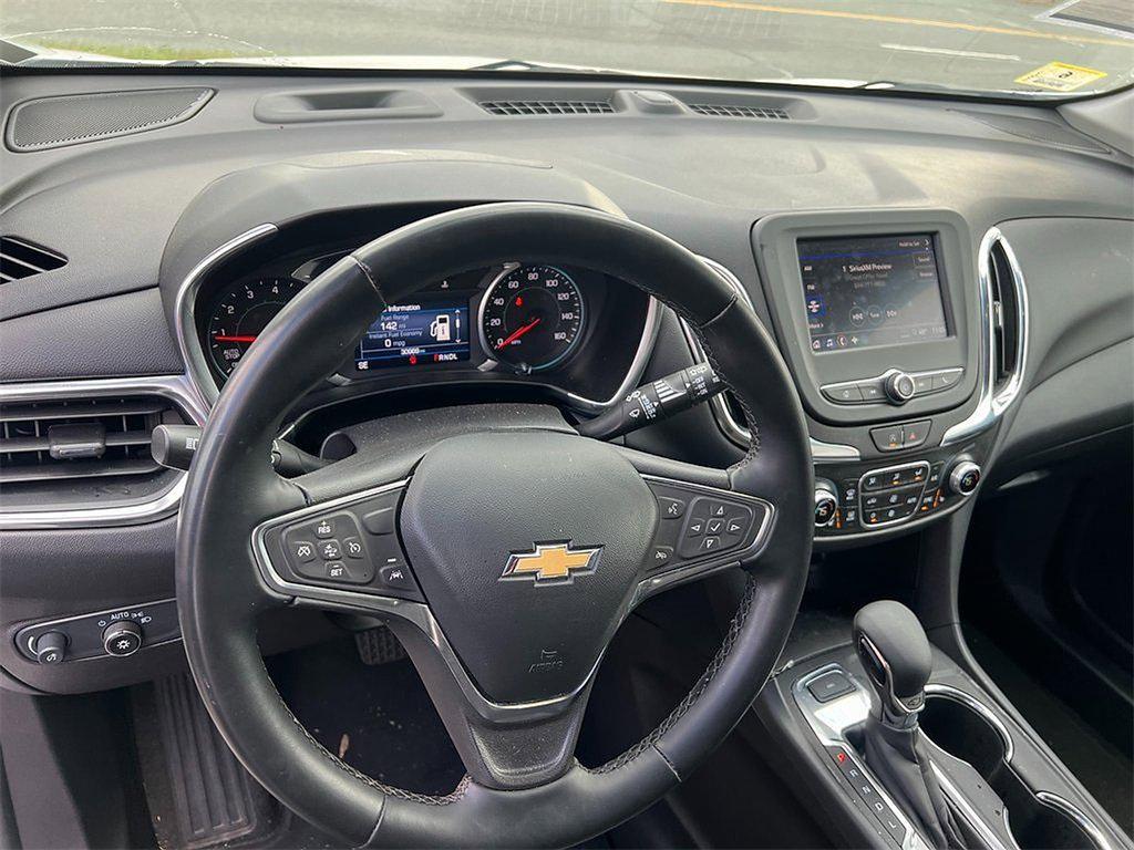 used 2024 Chevrolet Equinox car, priced at $24,400