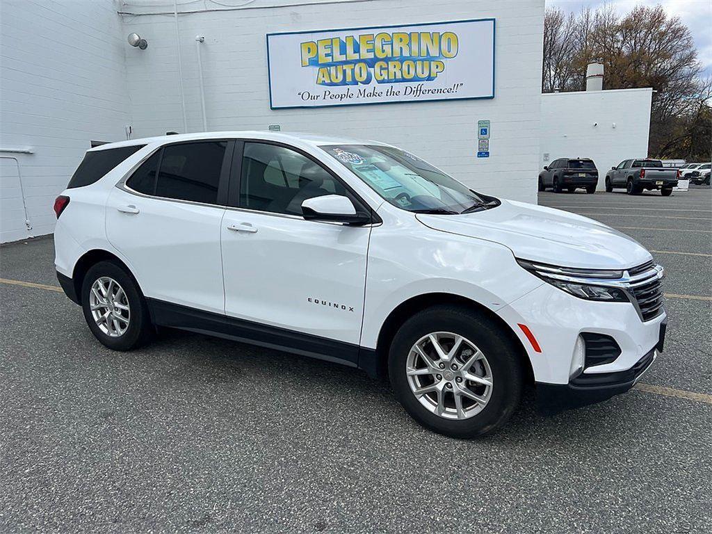 used 2024 Chevrolet Equinox car, priced at $24,400