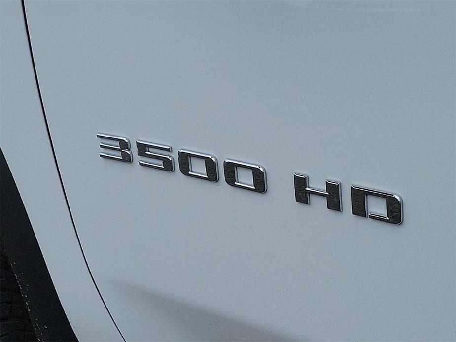 new 2024 Chevrolet Silverado 3500 car, priced at $69,114