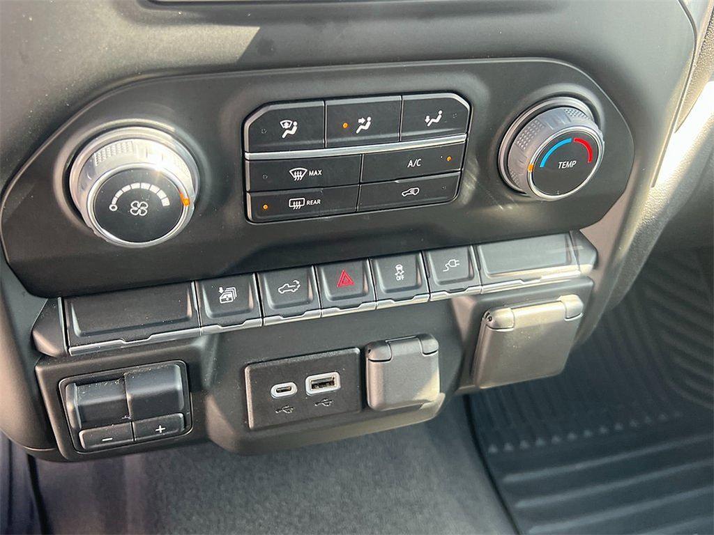used 2022 Chevrolet Silverado 2500 car, priced at $39,599