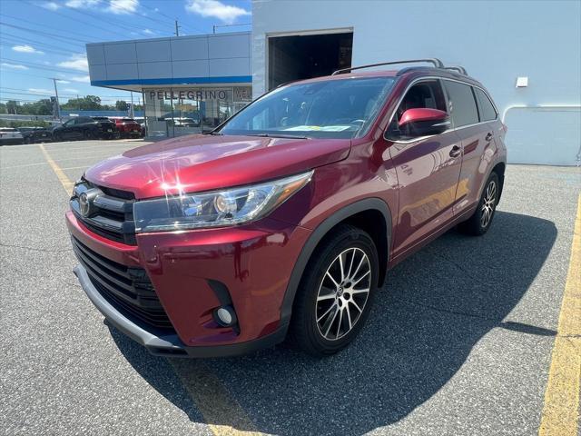 used 2018 Toyota Highlander car, priced at $21,332