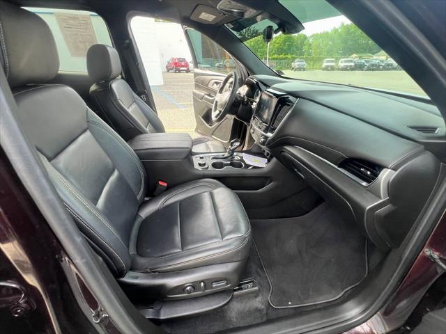 used 2022 Chevrolet Traverse car, priced at $32,000