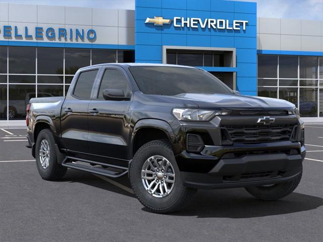 new 2025 Chevrolet Colorado car, priced at $43,130