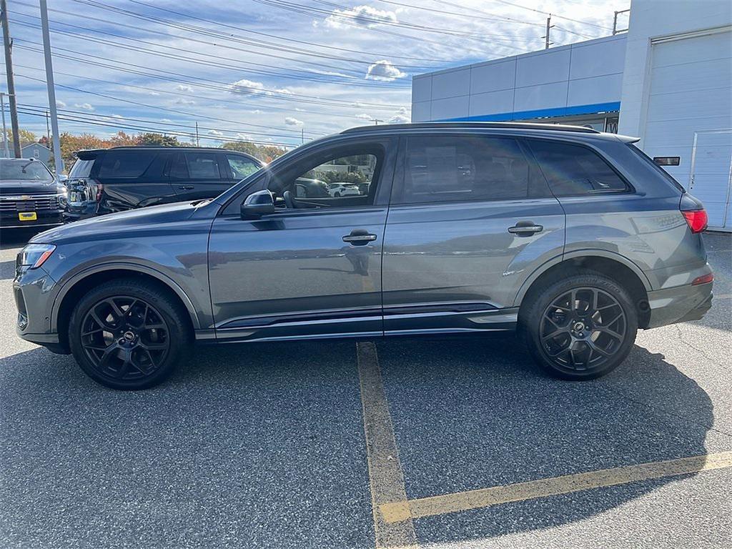 used 2025 Audi SQ7 car, priced at $83,900