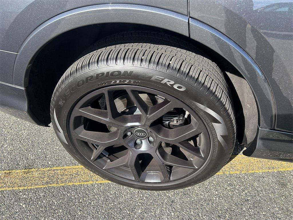 used 2025 Audi SQ7 car, priced at $83,900