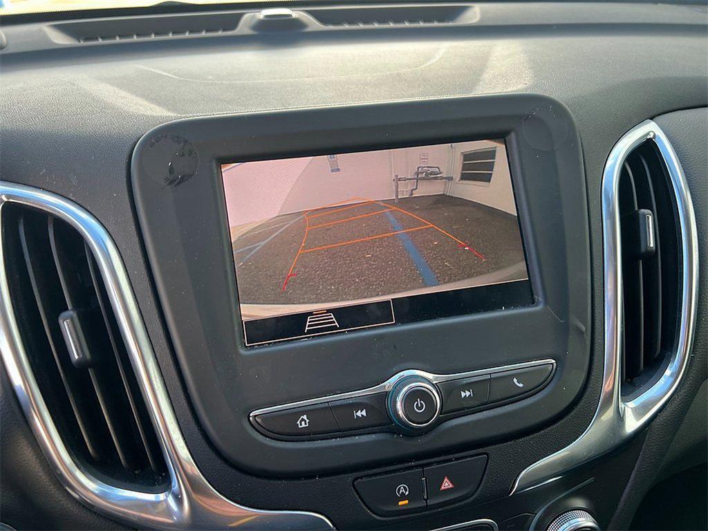 used 2024 Chevrolet Equinox car, priced at $24,400