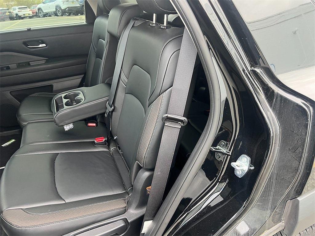 used 2024 Nissan Pathfinder car, priced at $33,990