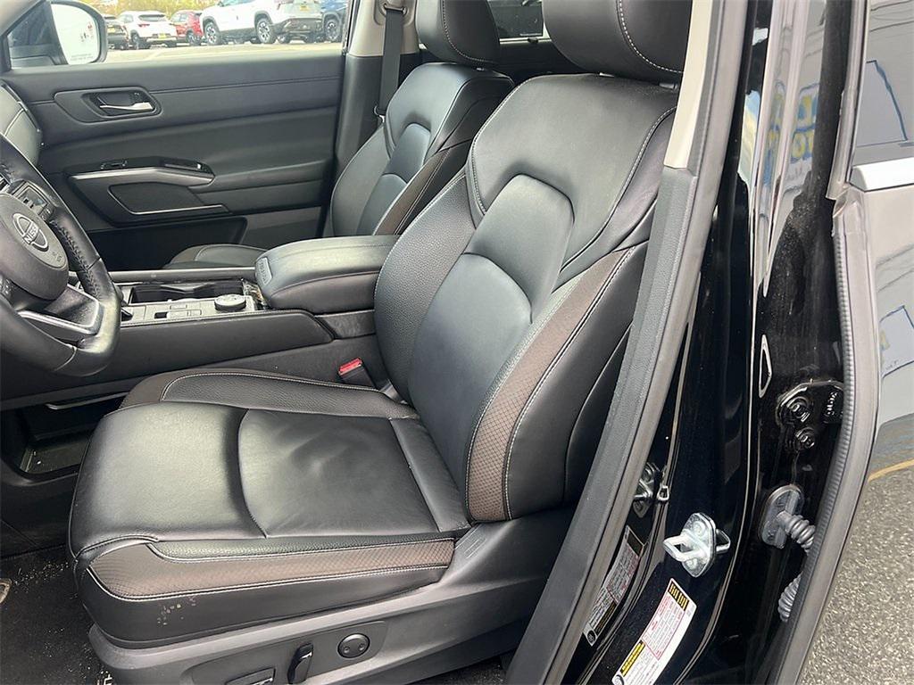 used 2024 Nissan Pathfinder car, priced at $33,990