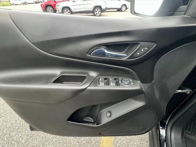 used 2022 Chevrolet Equinox car, priced at $22,000