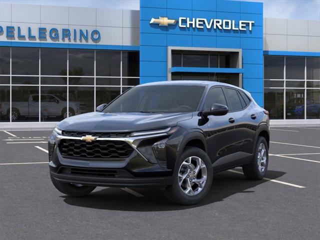 new 2025 Chevrolet Trax car, priced at $22,490