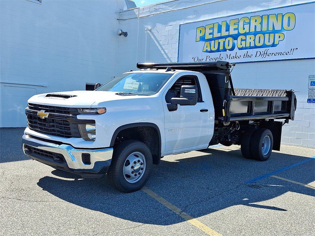 new 2025 Chevrolet Silverado 3500 car, priced at $73,115
