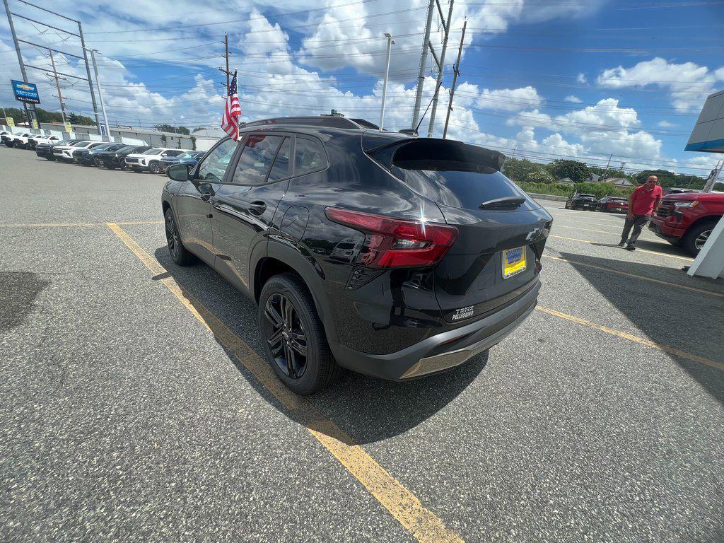 used 2025 Chevrolet Trax car, priced at $25,900