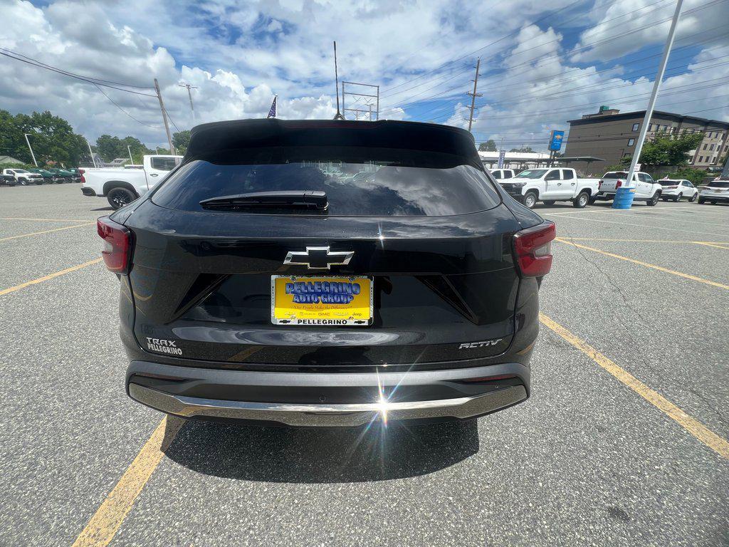 used 2025 Chevrolet Trax car, priced at $25,900