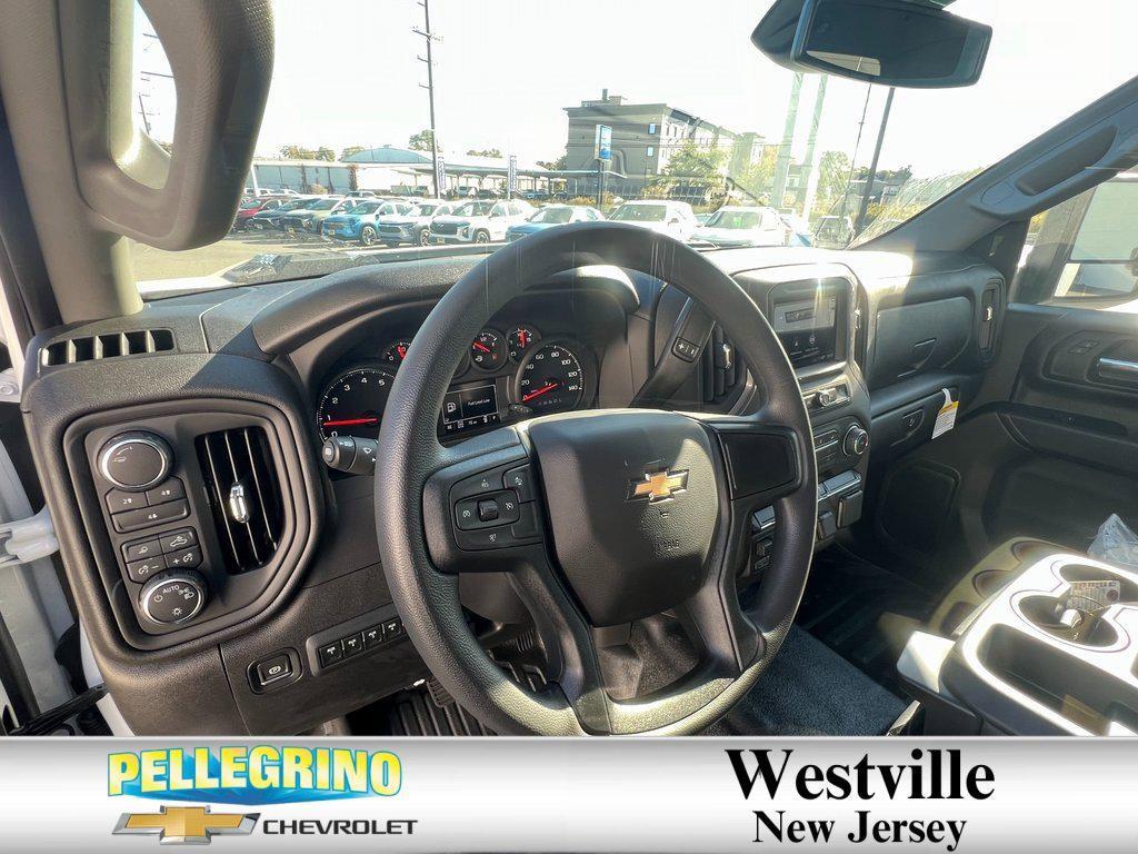new 2024 Chevrolet Silverado 3500 car, priced at $75,497