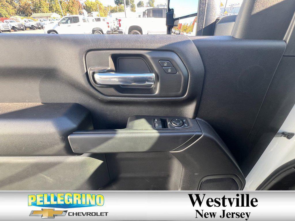 new 2024 Chevrolet Silverado 3500 car, priced at $75,497