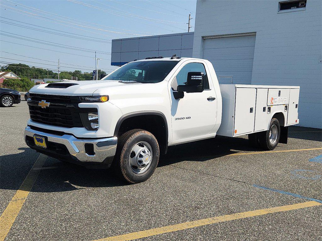 new 2025 Chevrolet Silverado 3500 car, priced at $73,035