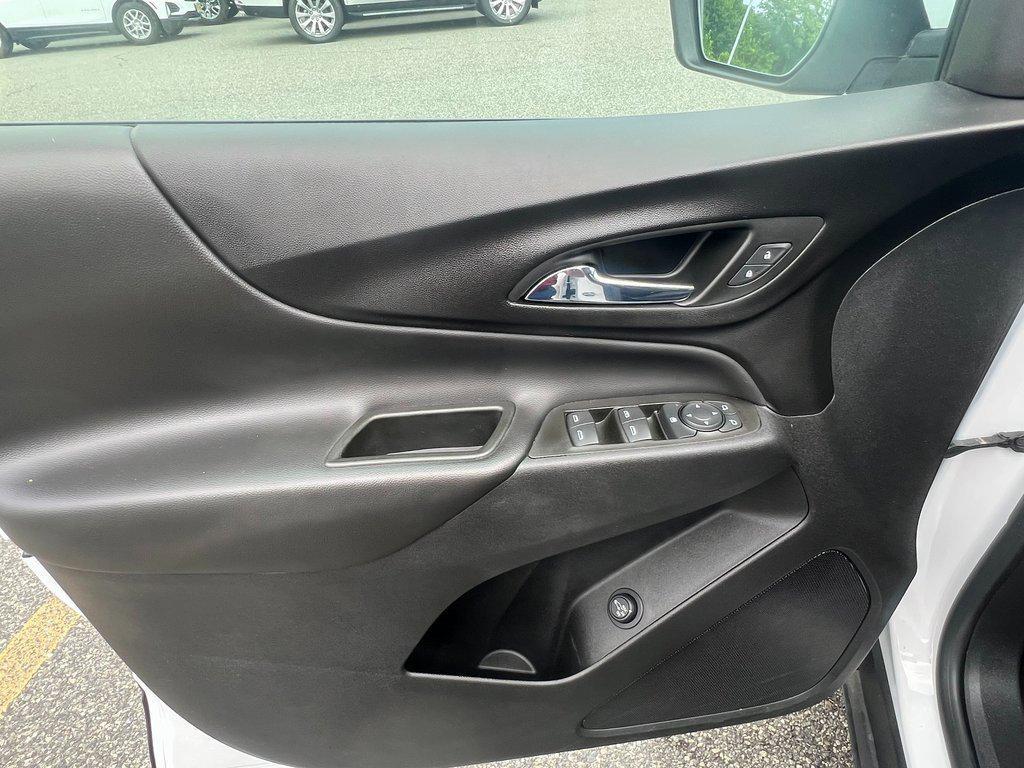 used 2022 Chevrolet Equinox car, priced at $22,770