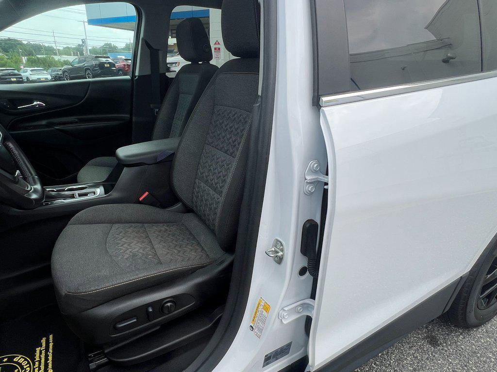 used 2022 Chevrolet Equinox car, priced at $22,770