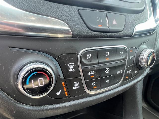 used 2022 Chevrolet Equinox car, priced at $22,770