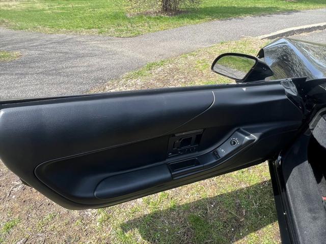 used 1995 Chevrolet Corvette car, priced at $59,995